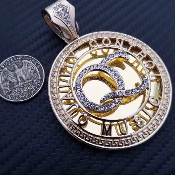 Men’s Hip Hop Quality Control Music QC Pendant NEW